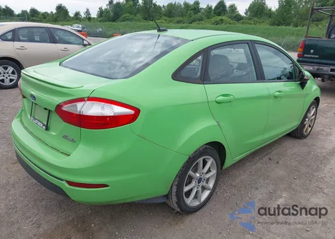 2015 Ford Fiesta Se z USA, uszkodzony, nr VIN 3FADP4BJXFM218744